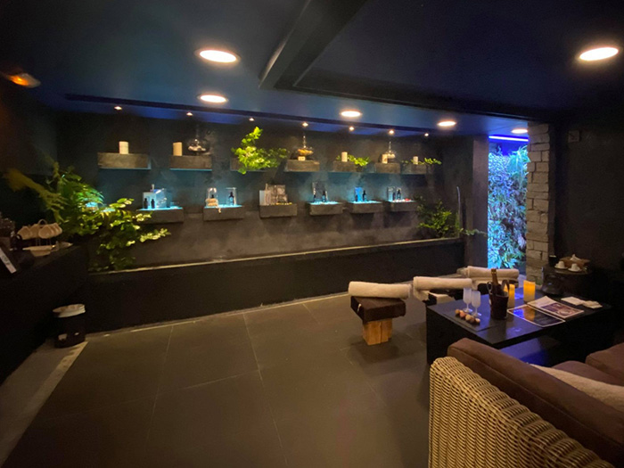 WHAT ARE THE POSSIBILITIES OF ACTIVITIES IF IS RAINING ?