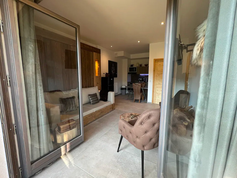 PETIT SAUVAGE - Image 2