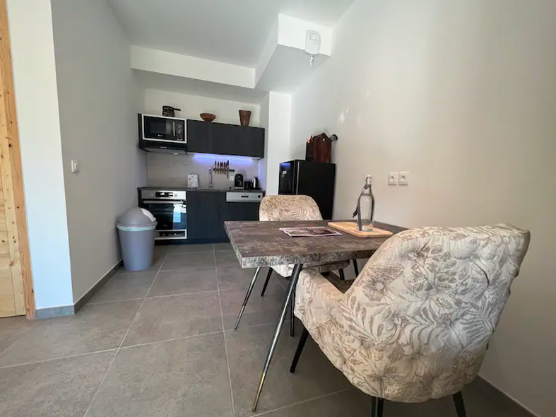 PETIT MALICIEUX - Image 3